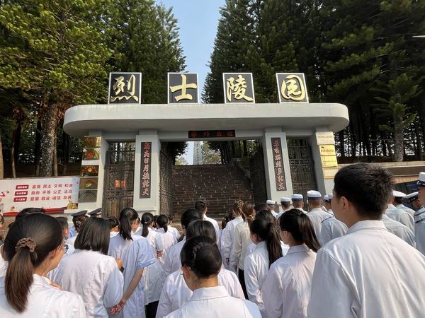 调整大小 22.jpg